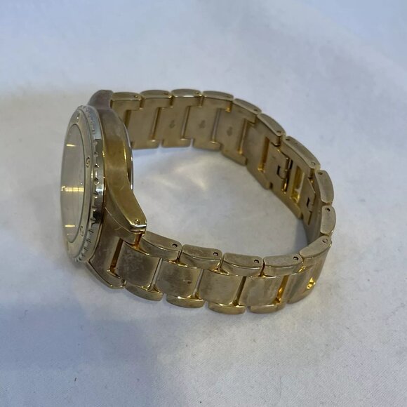 Elegant Nicole by Nicole Miller Gold Ladies Watch NNM113 with New Battery - Picture 8 of 9